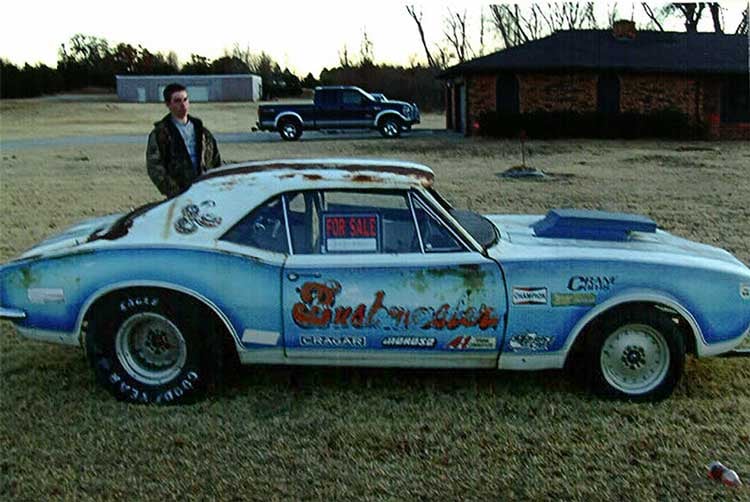 first-camaro-ever-built-1967-vin-001-05