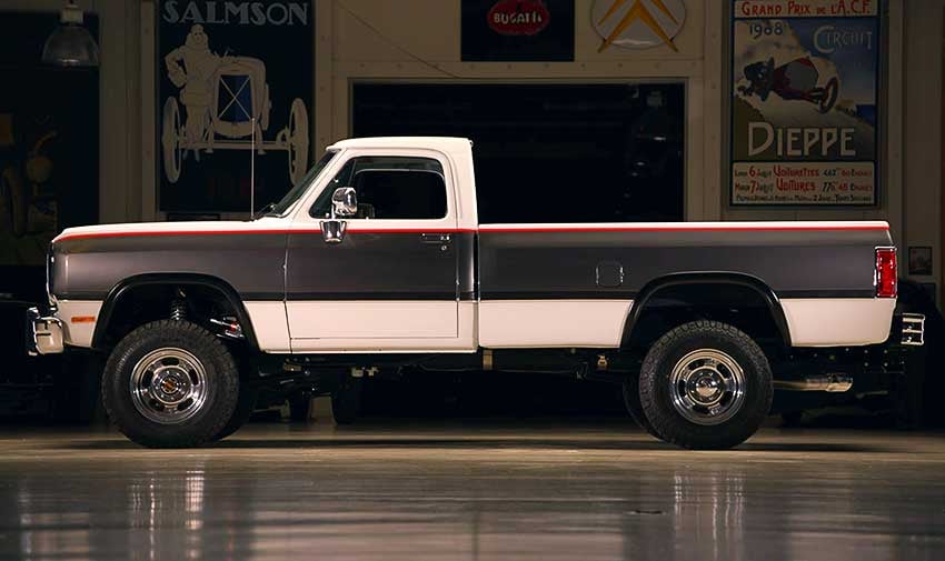 jay-leno-garage-1991-dodge-ram-cummins-05