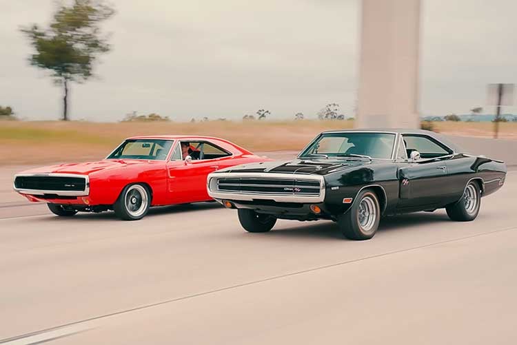 restomods-1970-charger-hemi-restoration-vs-restomod-01