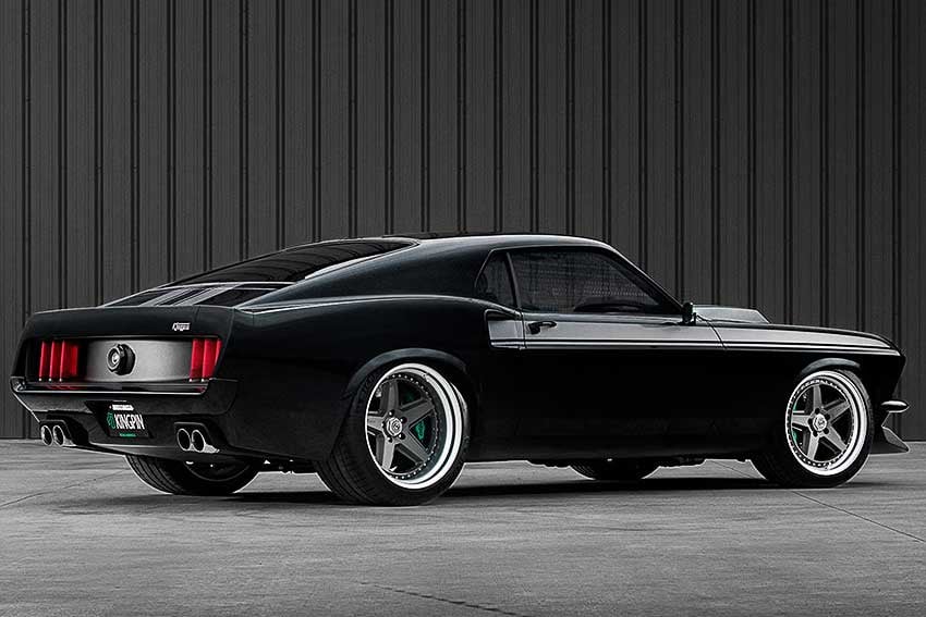 ringbrothers-kingpin-1969-Mustang-Mach-1-03