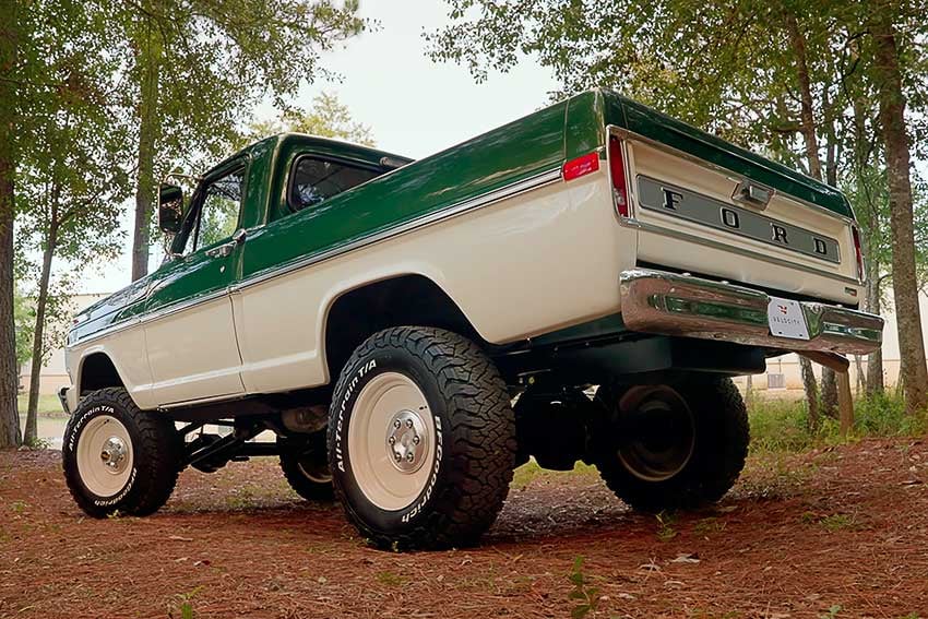 velocity-1971-ford-f150-heritage-restomod-04
