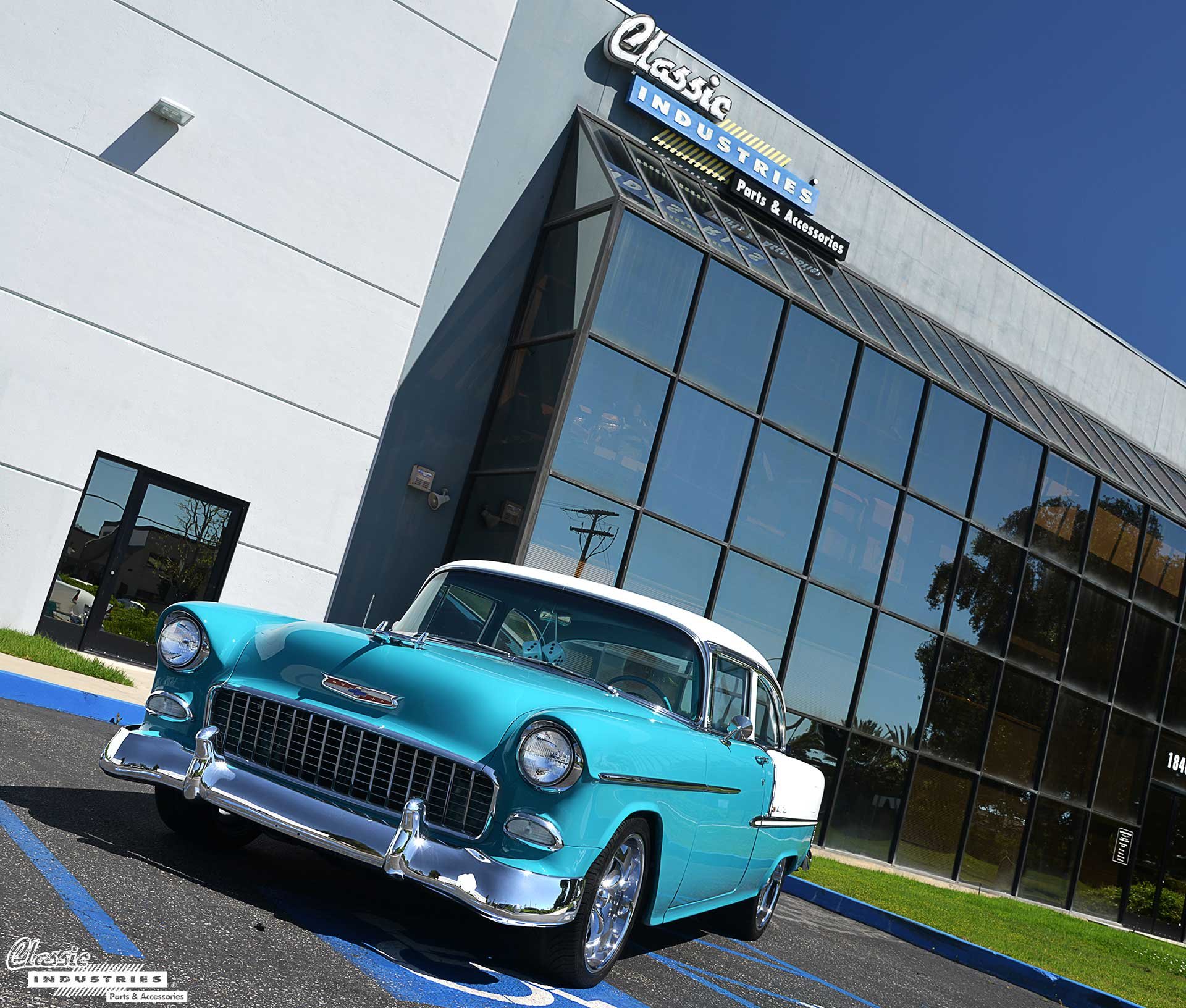 55-Chevy-Building