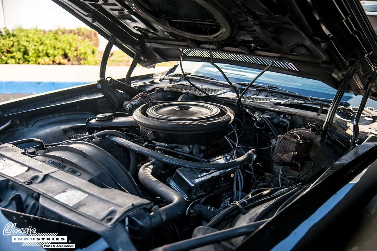 80-Camaro-Z28-Engine