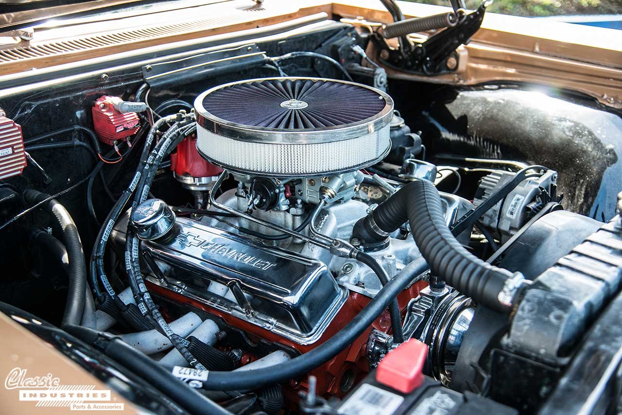 65-Impala-Gold-Engine