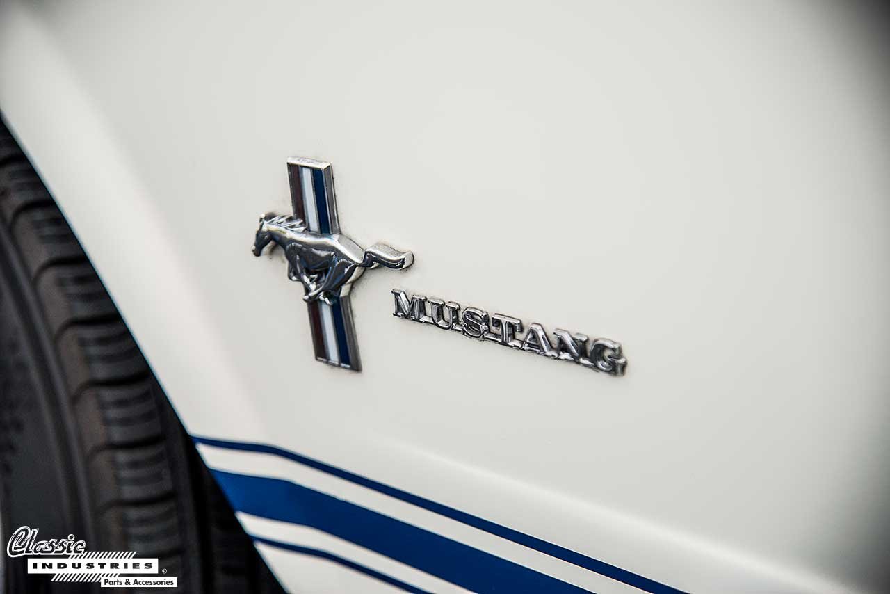 66-Mustang-Emblem