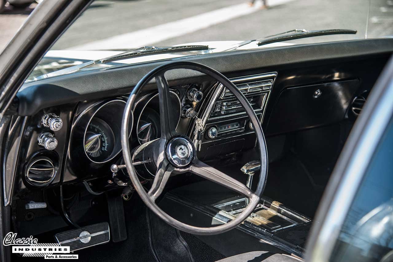 67-Camaro-Dash