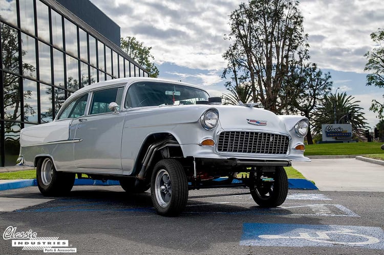 1955_Chevy_gasser_FrontQuarter