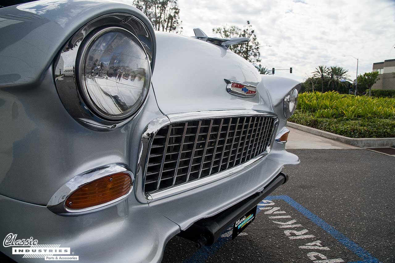 1955_Chevy_gasser_Headlight