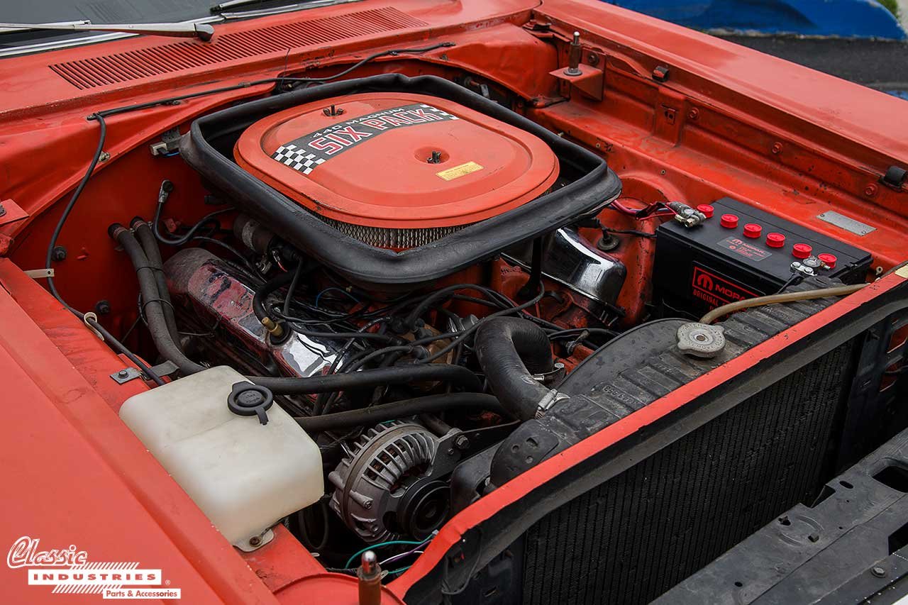 69-SuperBee-Hemi_Engine