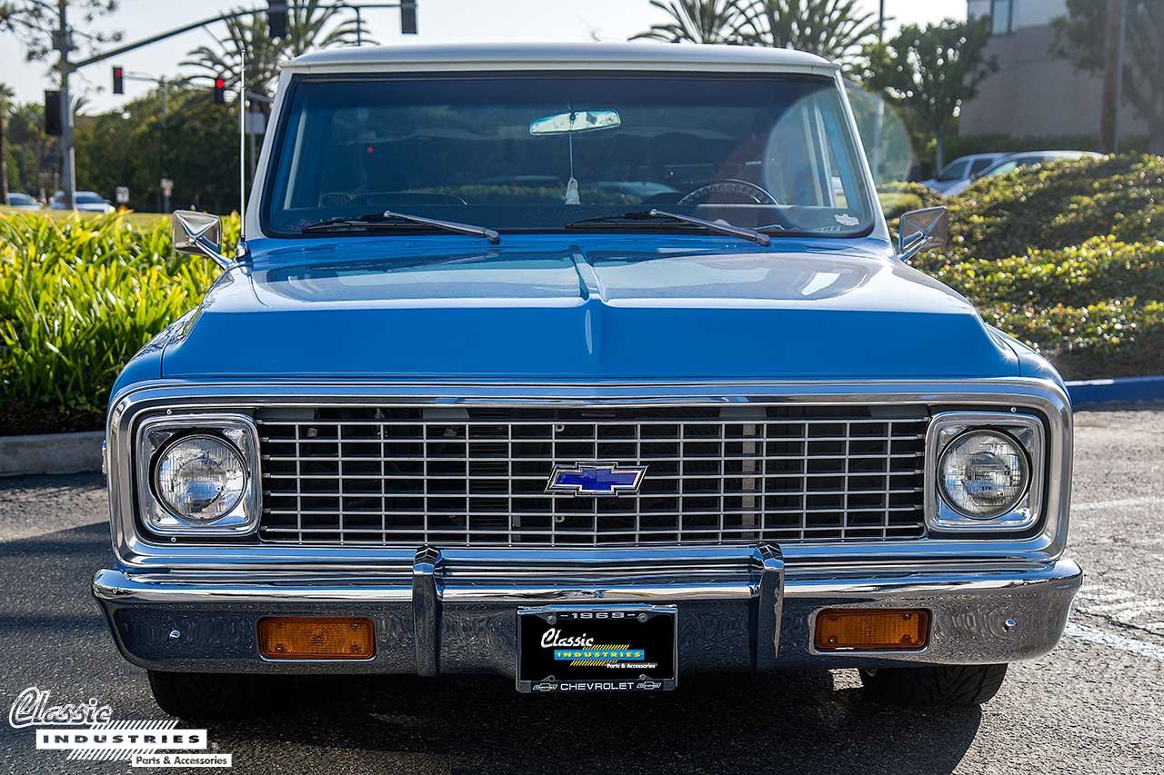 69-C10-Blue_Nose