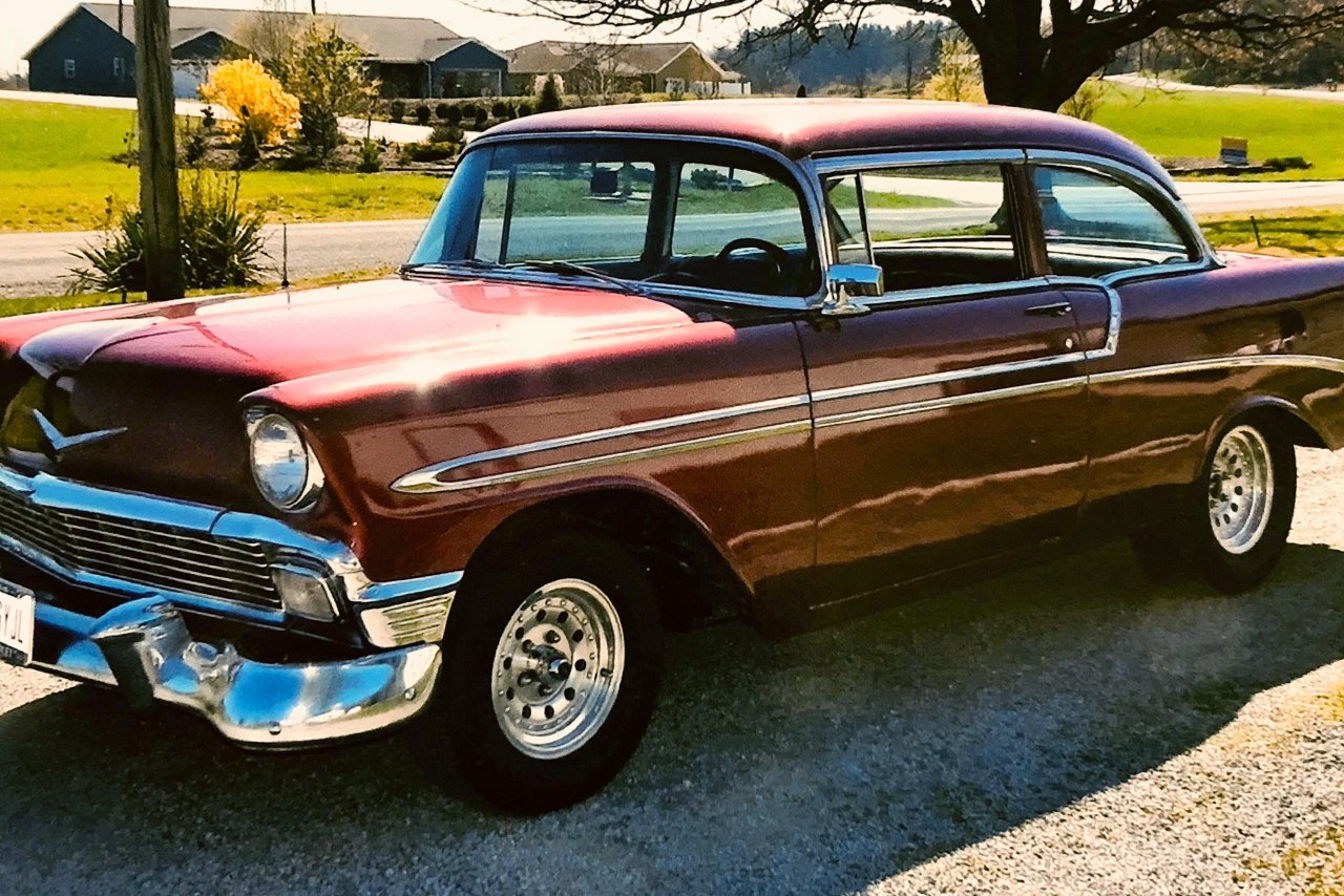 1956_Chevy_Bel_Air_red_white_6