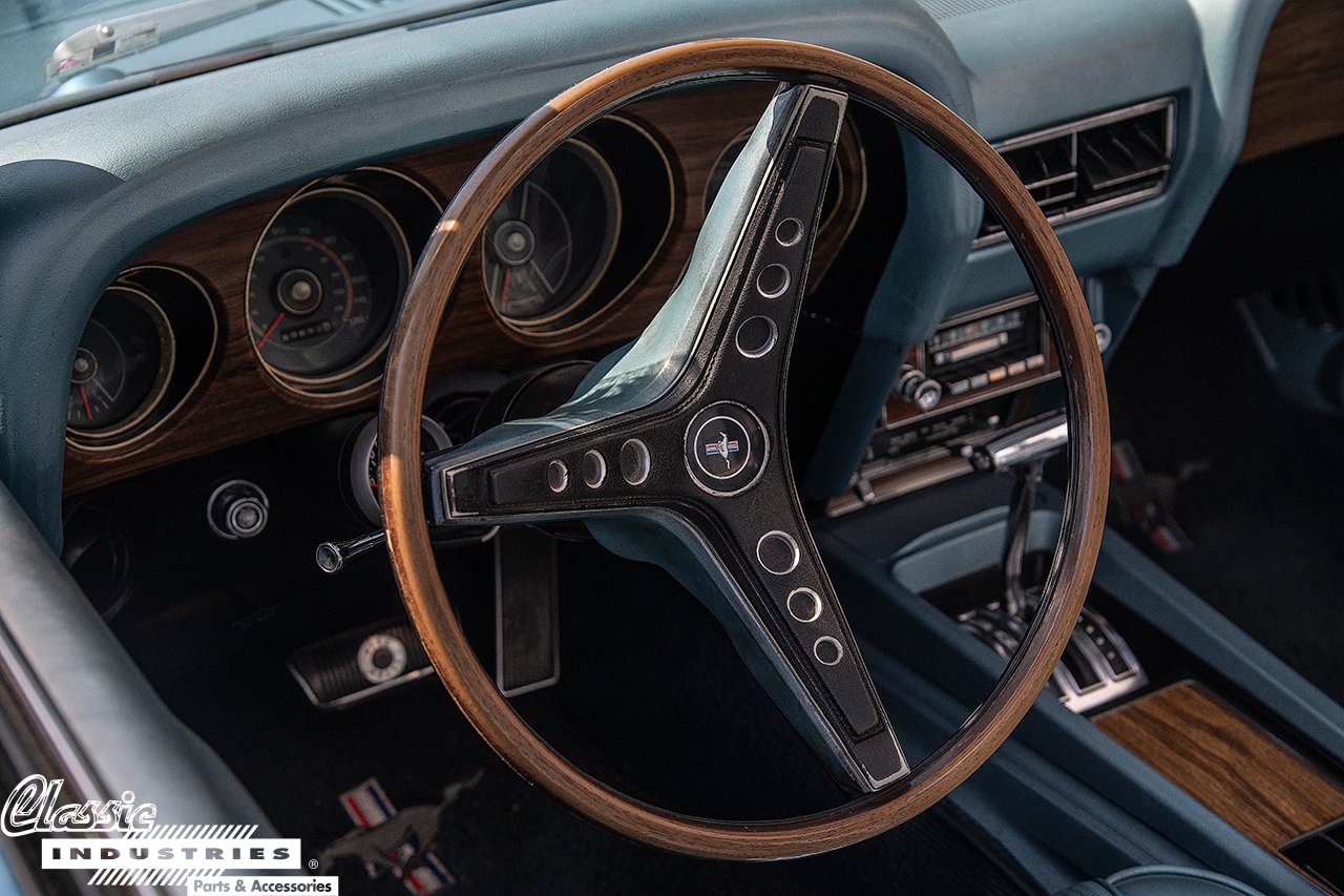 69ConvMustang_SteeringWheel