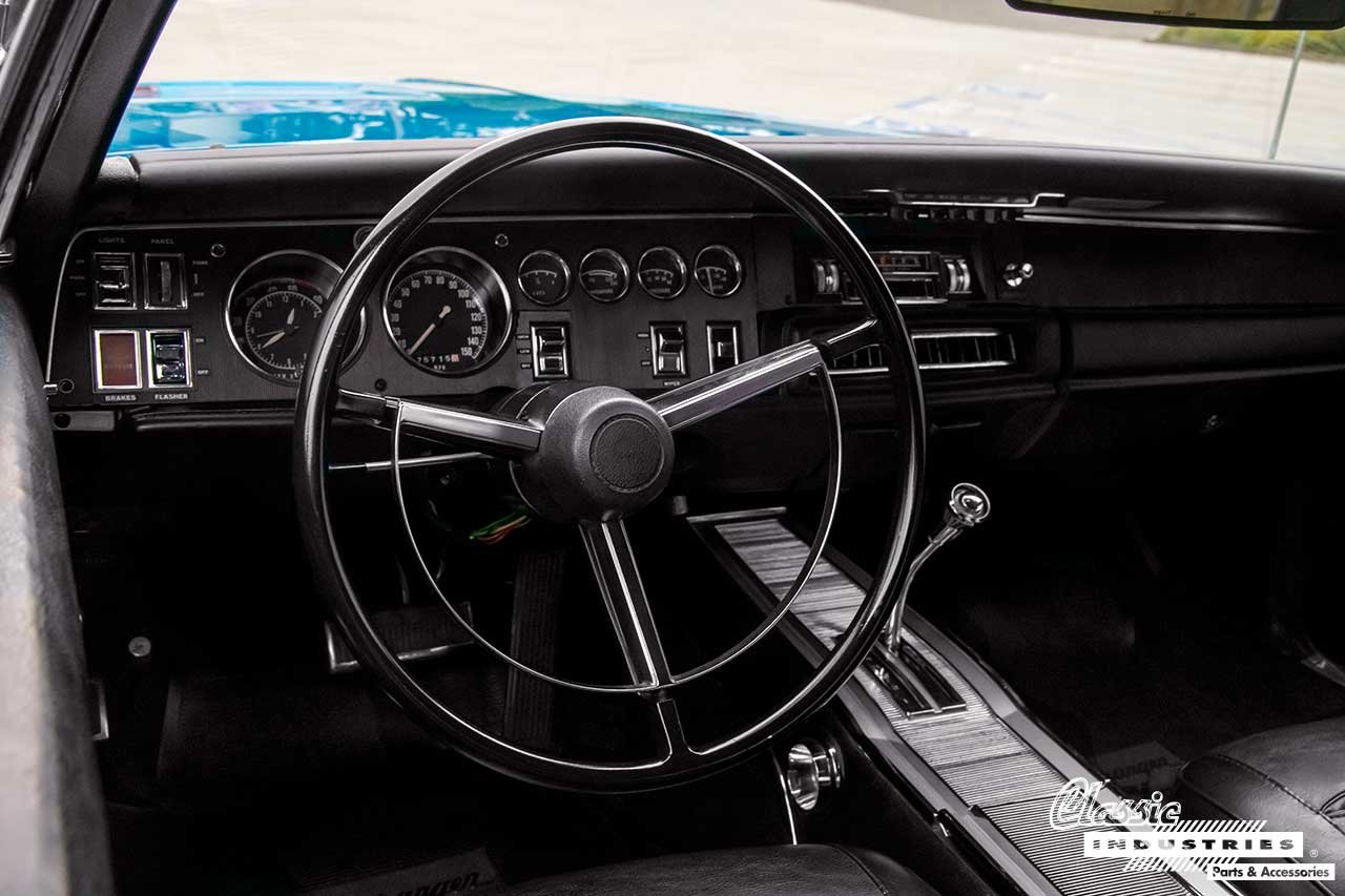 68Charger_dashinterior