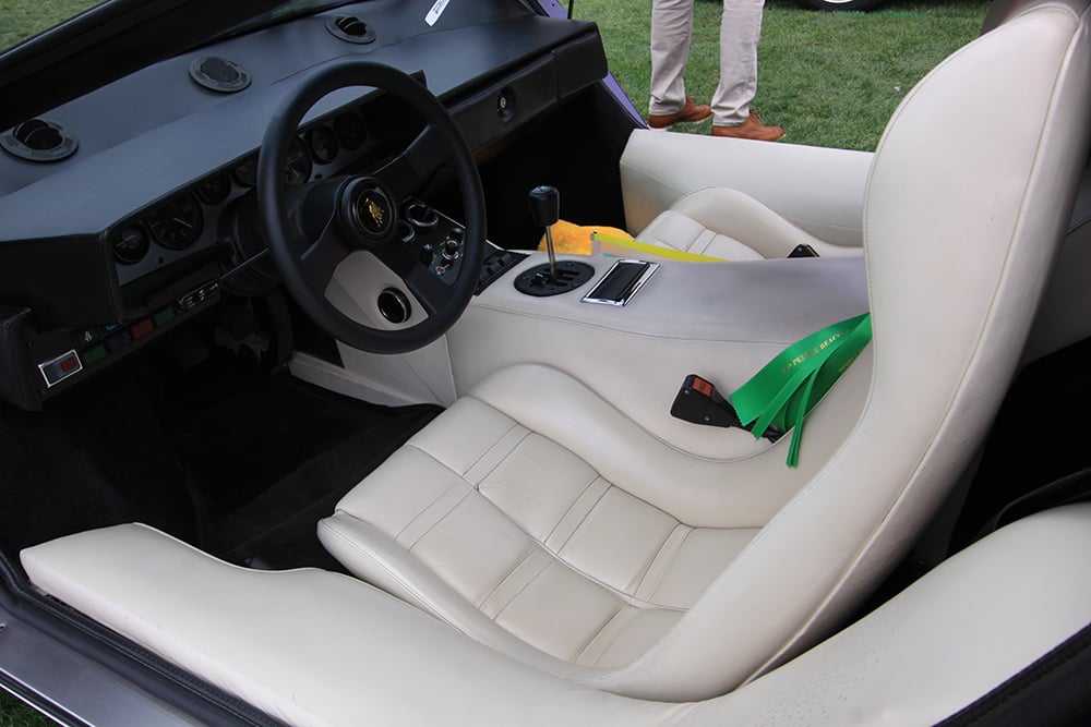 Countach interior