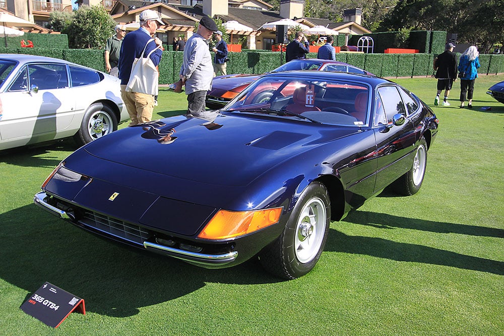 Ferrari Daytona coupe navy