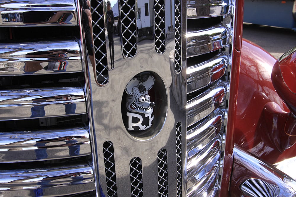 grand-national-roadster-show-gnrs-2023-1939-coe-grille