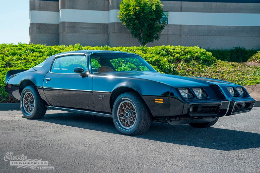 Black 80 Firebird Esprit 1