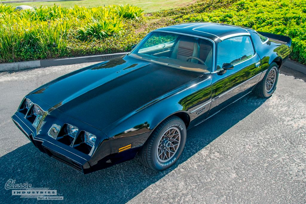 Black 80 Firebird Esprit 2