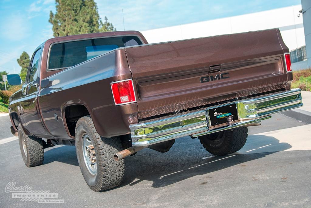 Brown 77 GMC pickup 02