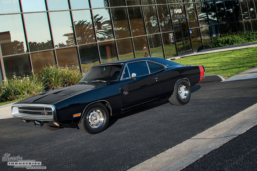 DODGE CHARGER 1966-1974 の雑誌 1974 Dodge Charger Coupe Hardtop SE Models 