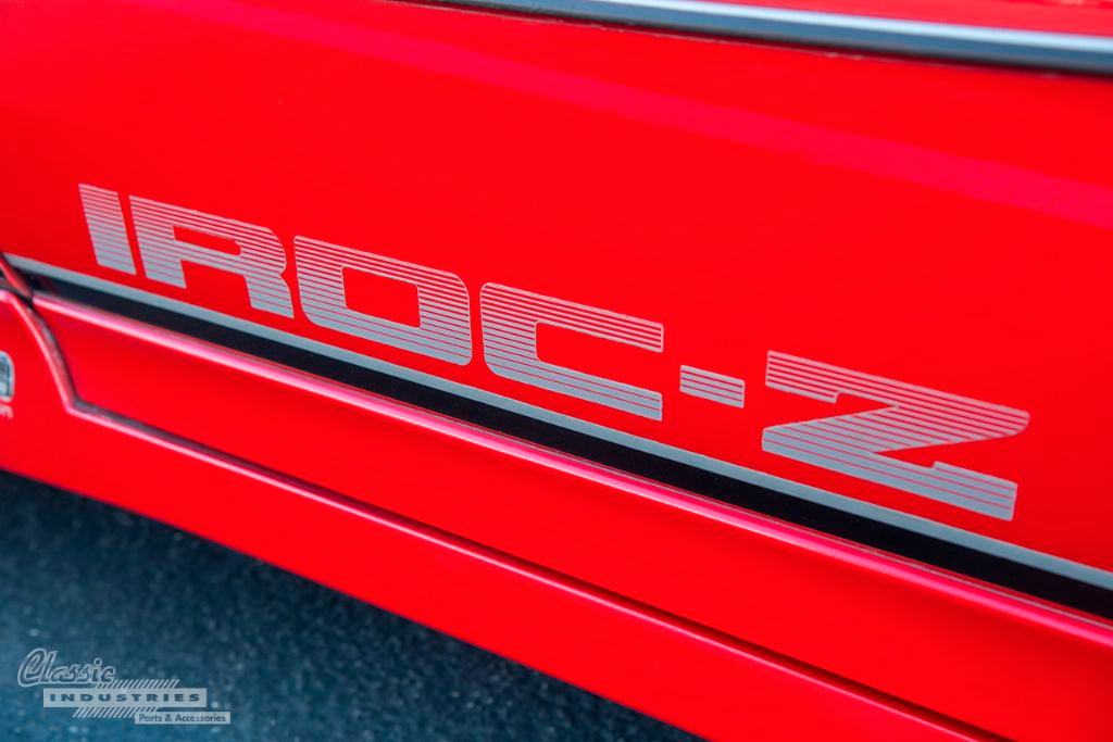 Mayans Red 87 IROC-Z 06