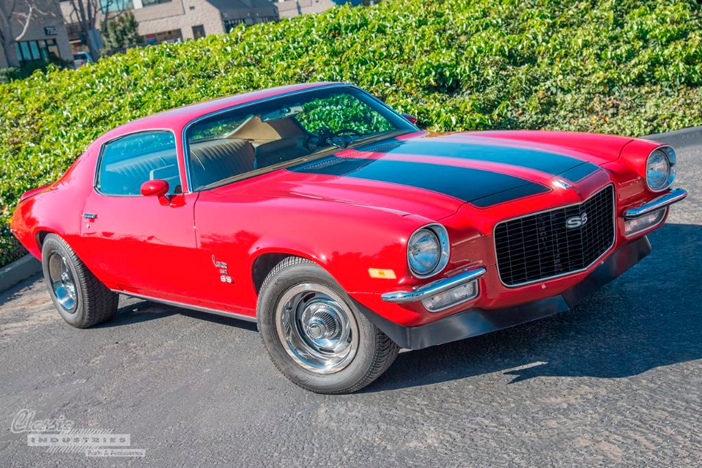 Red 70 Camaro SS 01