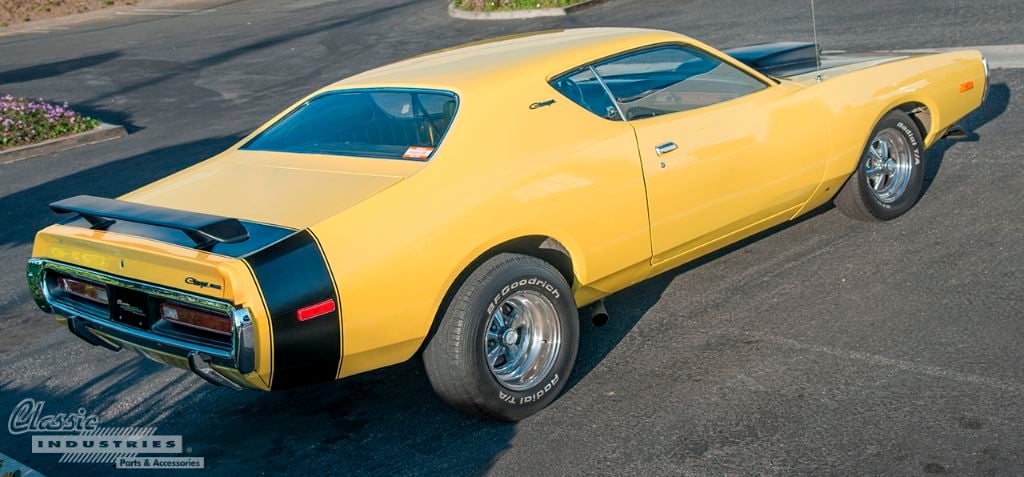 Yellow 72 Charger 02