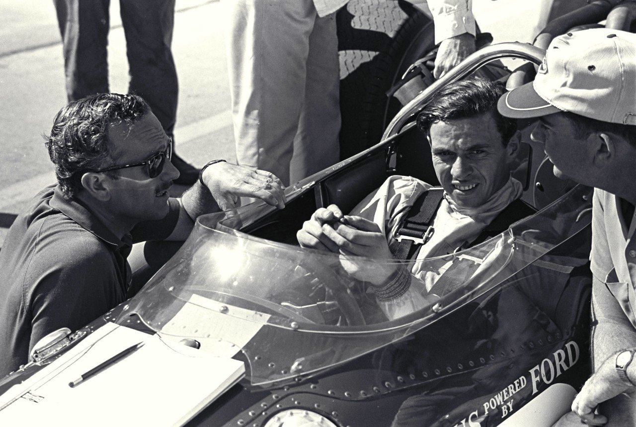 Indy-500_Jim-Clark-in-the-car copy
