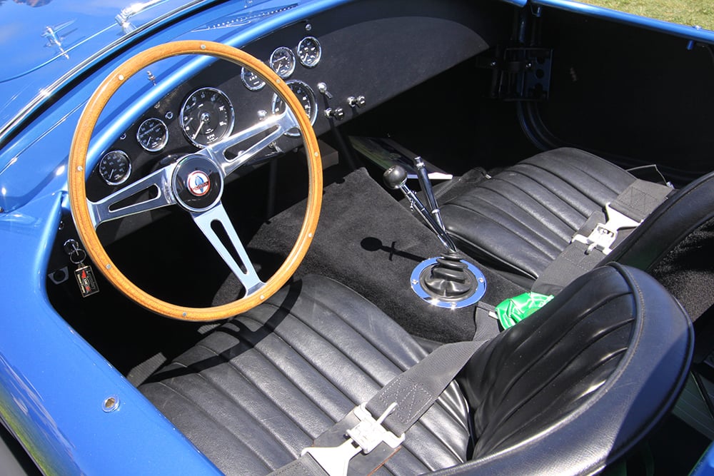 Klutt Cobra roadster interior